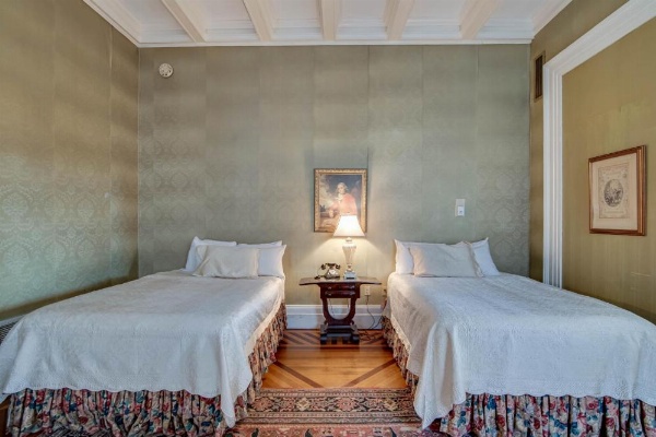 Malaga Inn image 103